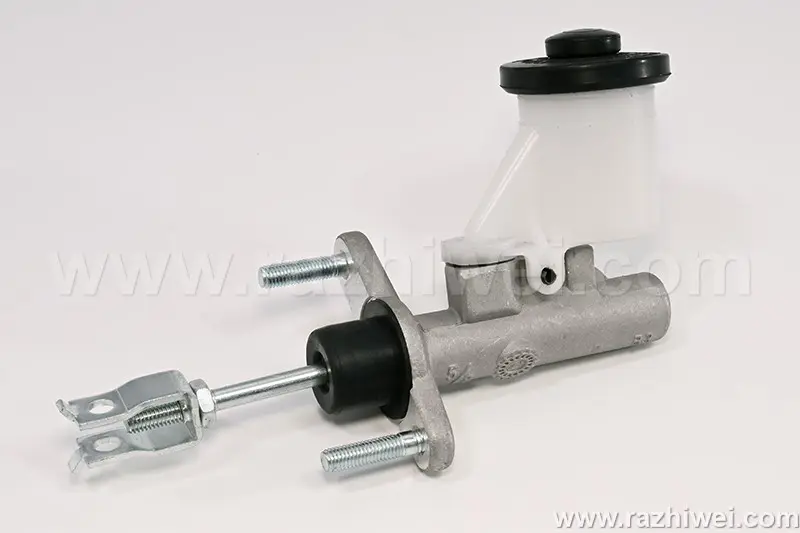 CLUTCH MASTER CYLINDER