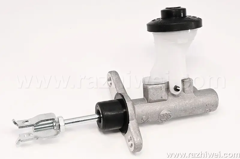 CLUTCH MASTER CYLINDER