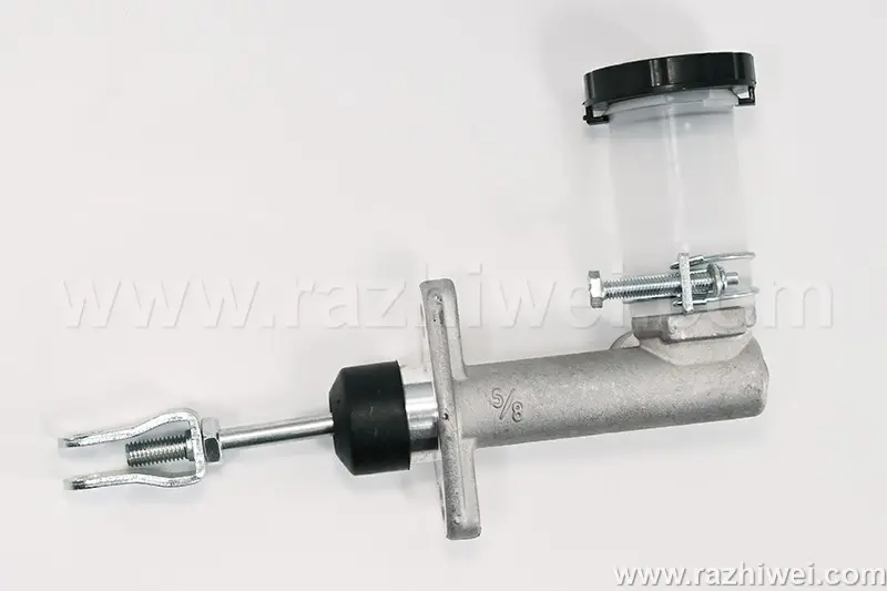 CLUTCH MASTER CYLINDER