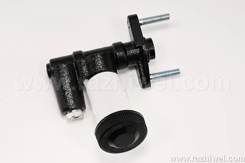 CLUTCH MASTER CYLINDER