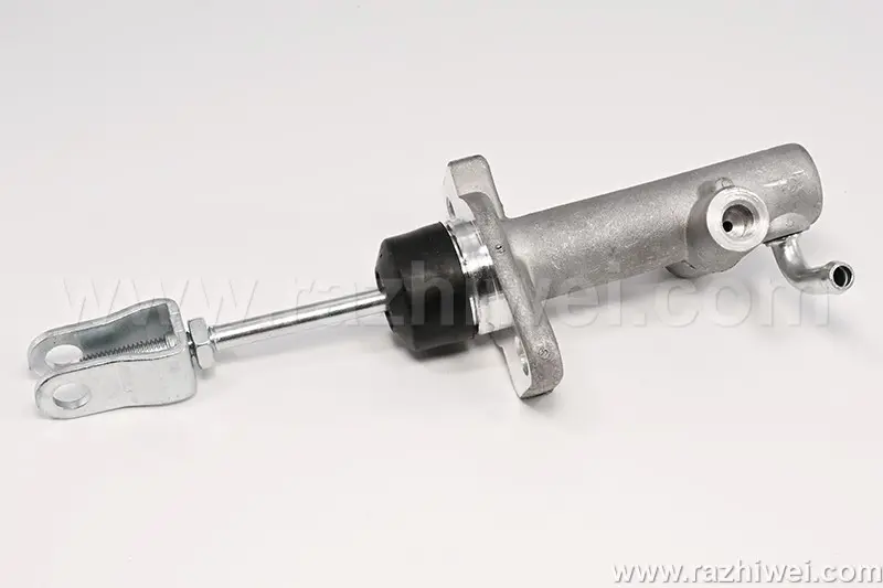 CLUTCH MASTER CYLINDER